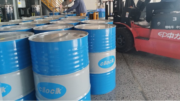 开放式系统和密闭式系统，导热油选型一样吗？​