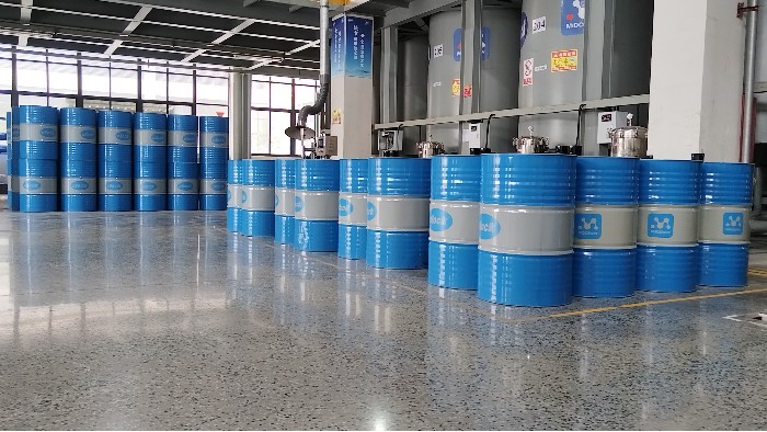 硅油与导热油的基础特性及核心区别​